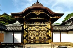 たおかす日記 | 鎌倉の建長寺で空条承太郎の家の元ネタっぽい寺を見よう